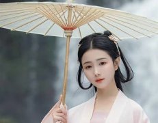 形容下雨心烦的句子 雨下得心里烦句子
