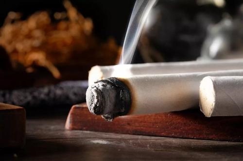 三伏天艾灸发朋友圈的句子
