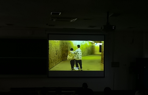 看电影发朋友圈的幽默句子